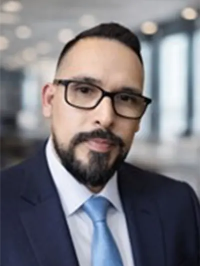 Dr. Eduardo Alarcón